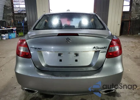 2011 Suzuki Kizashi Sport Gts z USA, uszkodzony, nr VIN JS2RF9A6XB6110007